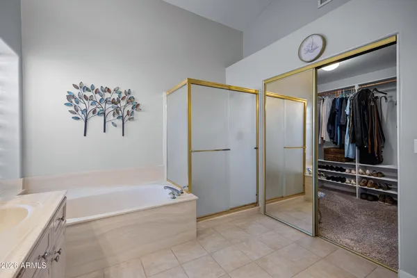 $824,900 | 3521 East Brookwood Court, Phoenix, AZ 85048