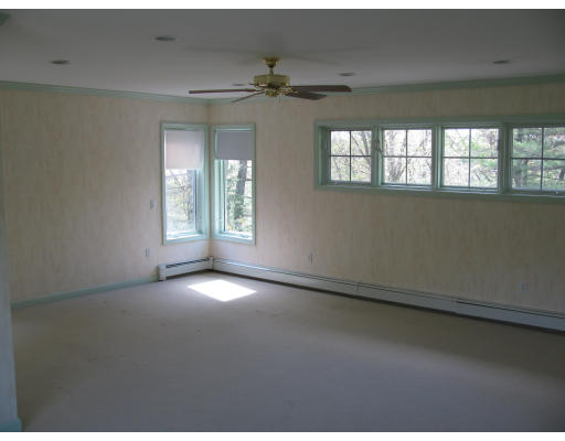 274 Hudson Road Stow, MA 01775 - Photo 13 of 24