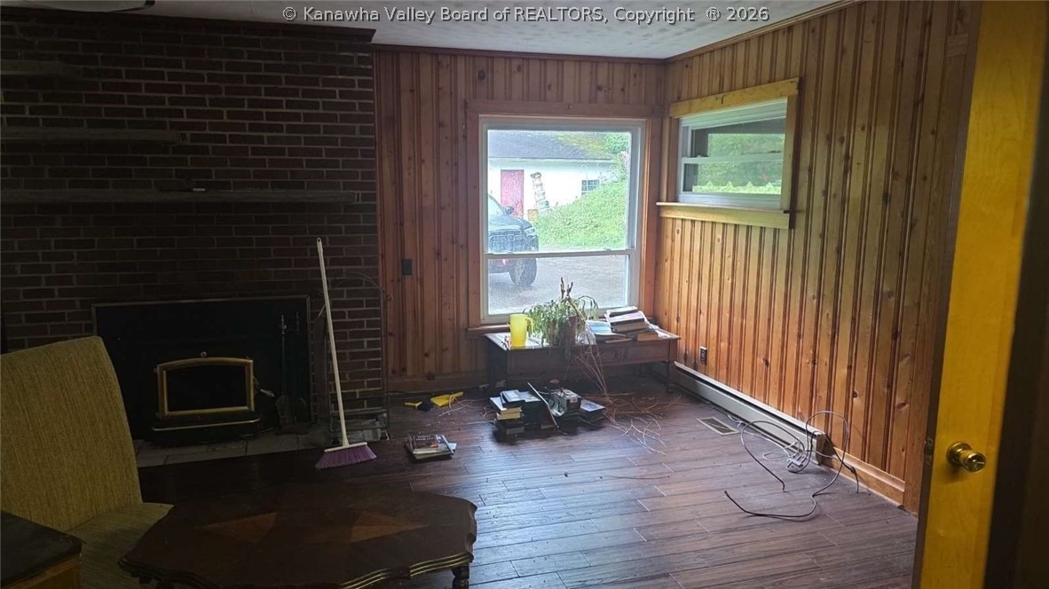 456 Clell Woodrum Lane Ridgeview, WV 25169 - Photo 6 of 17 Gallery Image 6