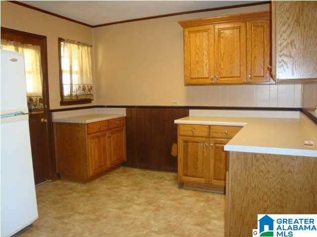 103 Morris Avenue Clanton, AL 35045 - Photo 5 of 12
