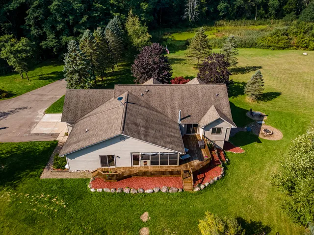 $650,000 | 3738 Cullen Road, Howell, MI 48855