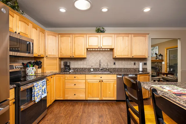 $650,000 | 3738 Cullen Road, Howell, MI 48855