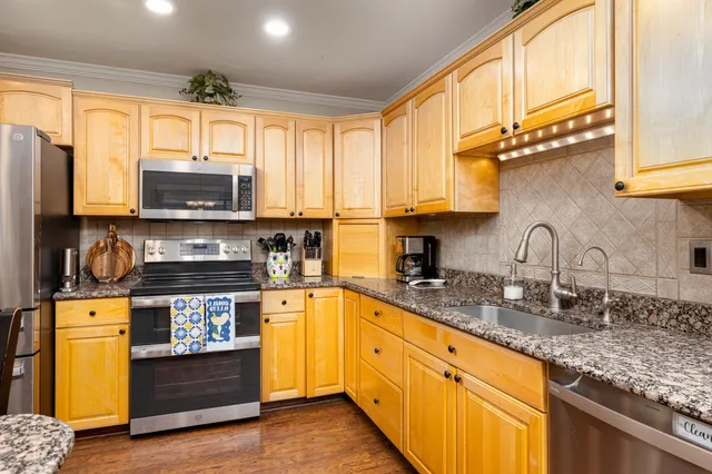 $650,000 | 3738 Cullen Road, Howell, MI 48855