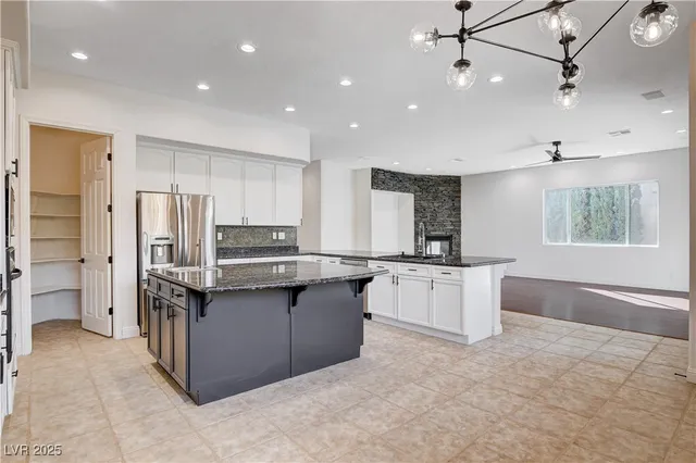 $4,700 | 5148 Villa Vecchio Court, Las Vegas, NV 89141