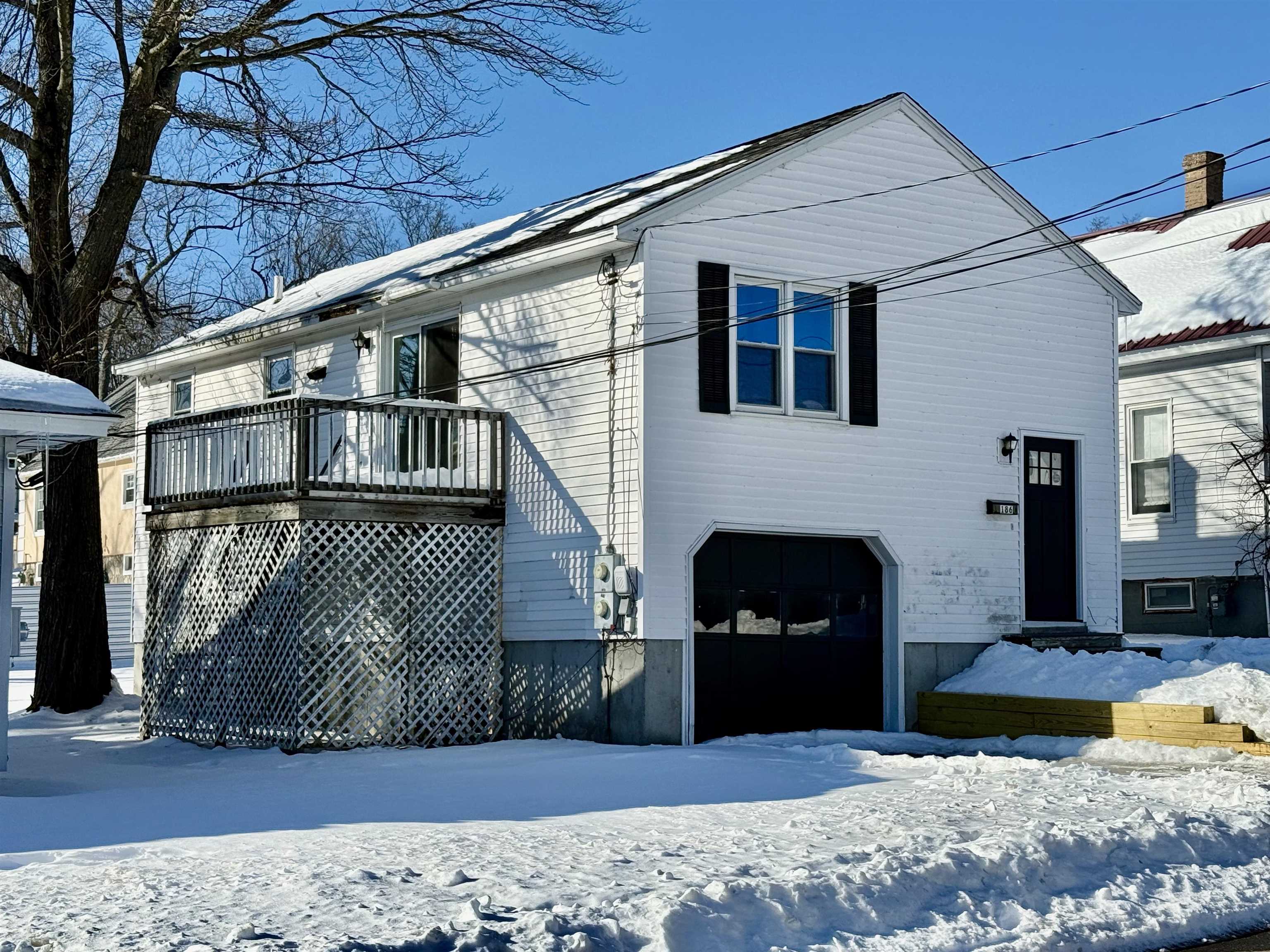 186 Grand Avenue Manchester, NH 03109 - Photo 35 of 37