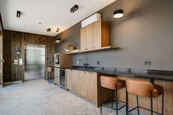 $4,800 | 1257 North Ashland Avenue, Unit 504, Chicago, IL 60622