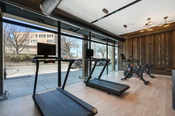 $4,800 | 1257 North Ashland Avenue, Unit 504, Chicago, IL 60622