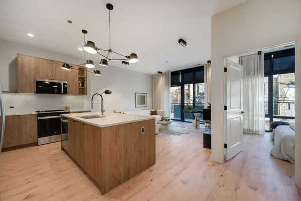 $4,800 | 1257 North Ashland Avenue, Unit 504, Chicago, IL 60622