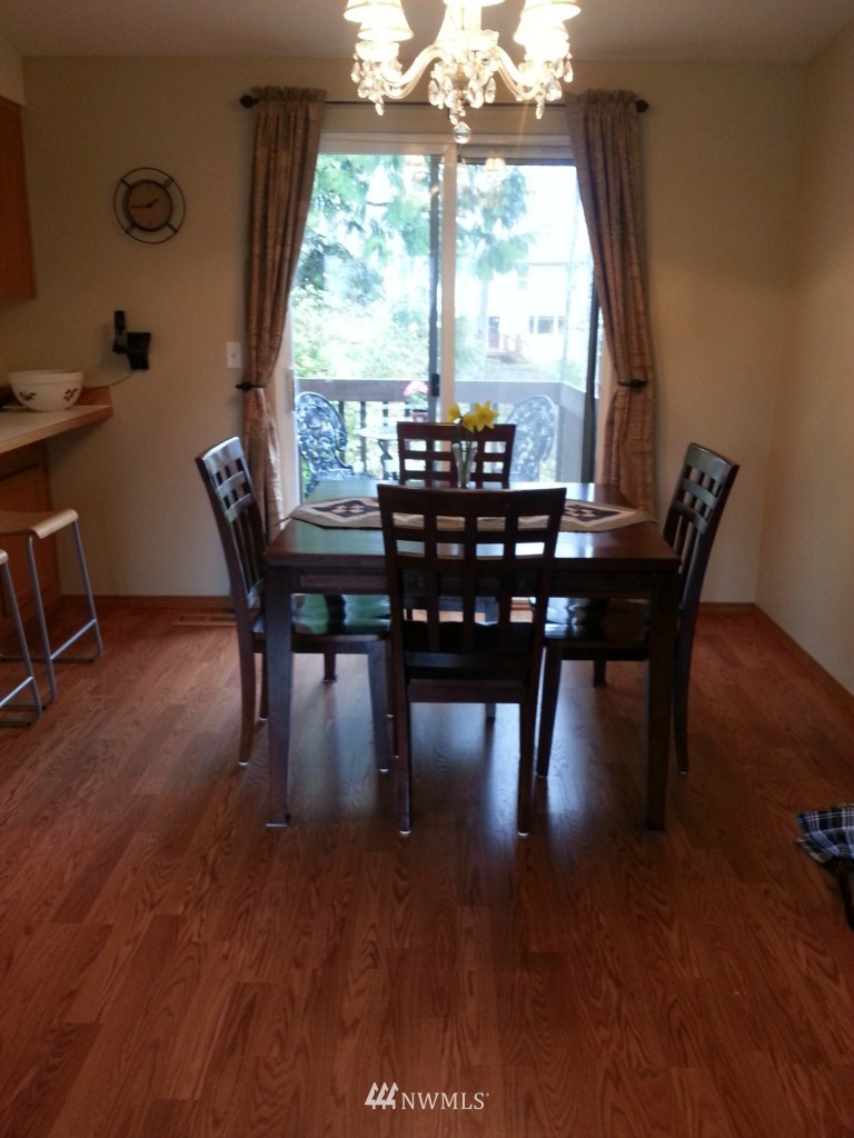 4220 Northeast 2nd Street Renton, WA 98059 - Photo 8 of 13