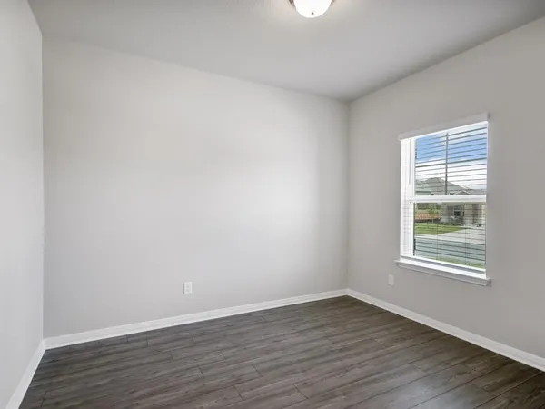 $2,395 | 115 Cona Way, Hutto, TX 78634