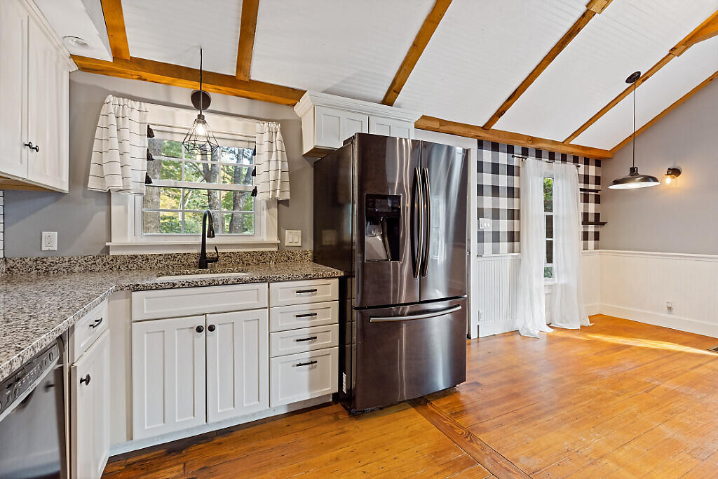 347 Metcalf Road Winthrop, ME 04364 - Photo 11 of 59 Kitchen