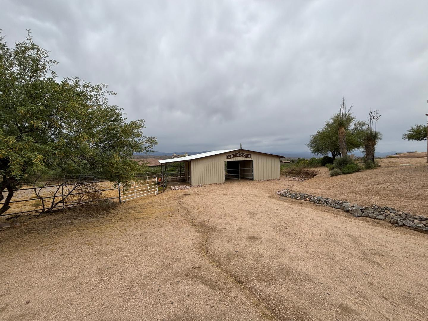 43003 North Old Mine Road Scottsdale, AZ 85262 - Photo 27 of 33 a view of outdoor space and yard