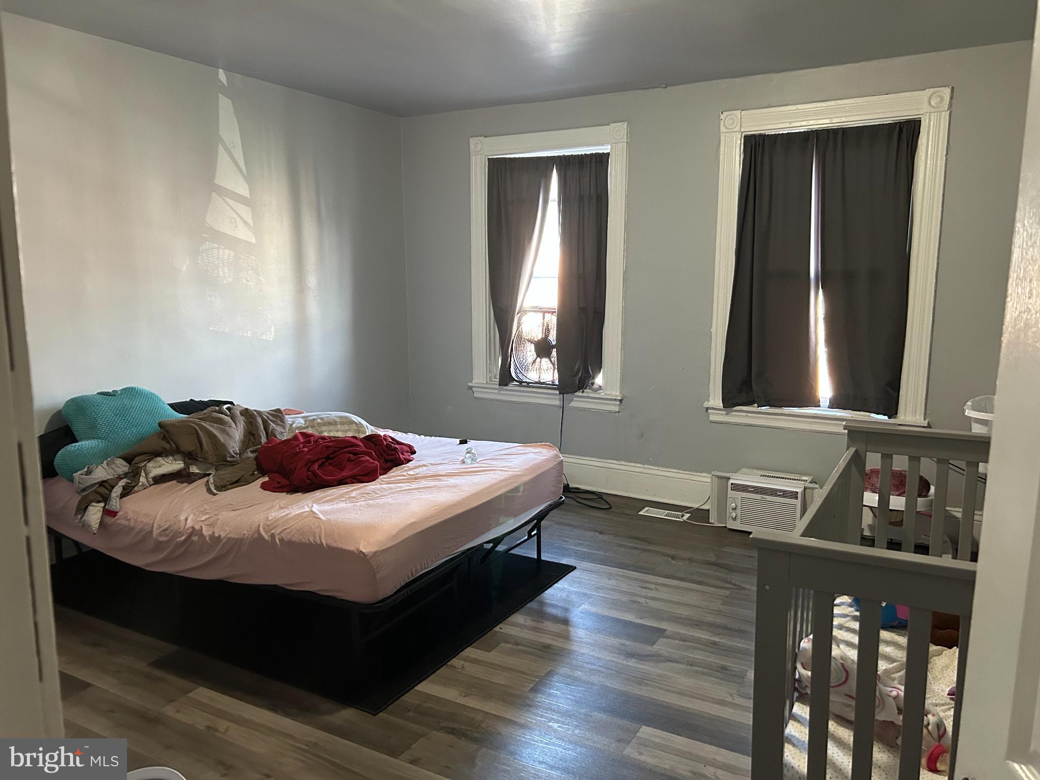 348 South Queen Street Lancaster, PA 17603 - Photo 16 of 25 Cozy bedroom with natural light and charm.