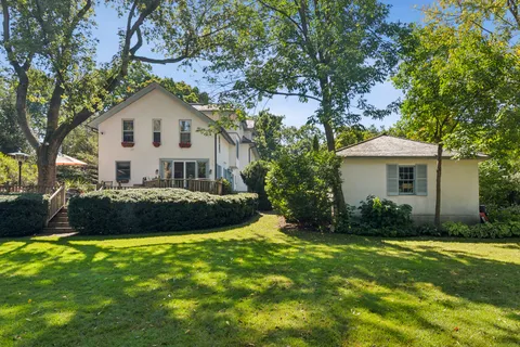 $1,960,000 | 490 College Road, Lake Forest, IL 60045