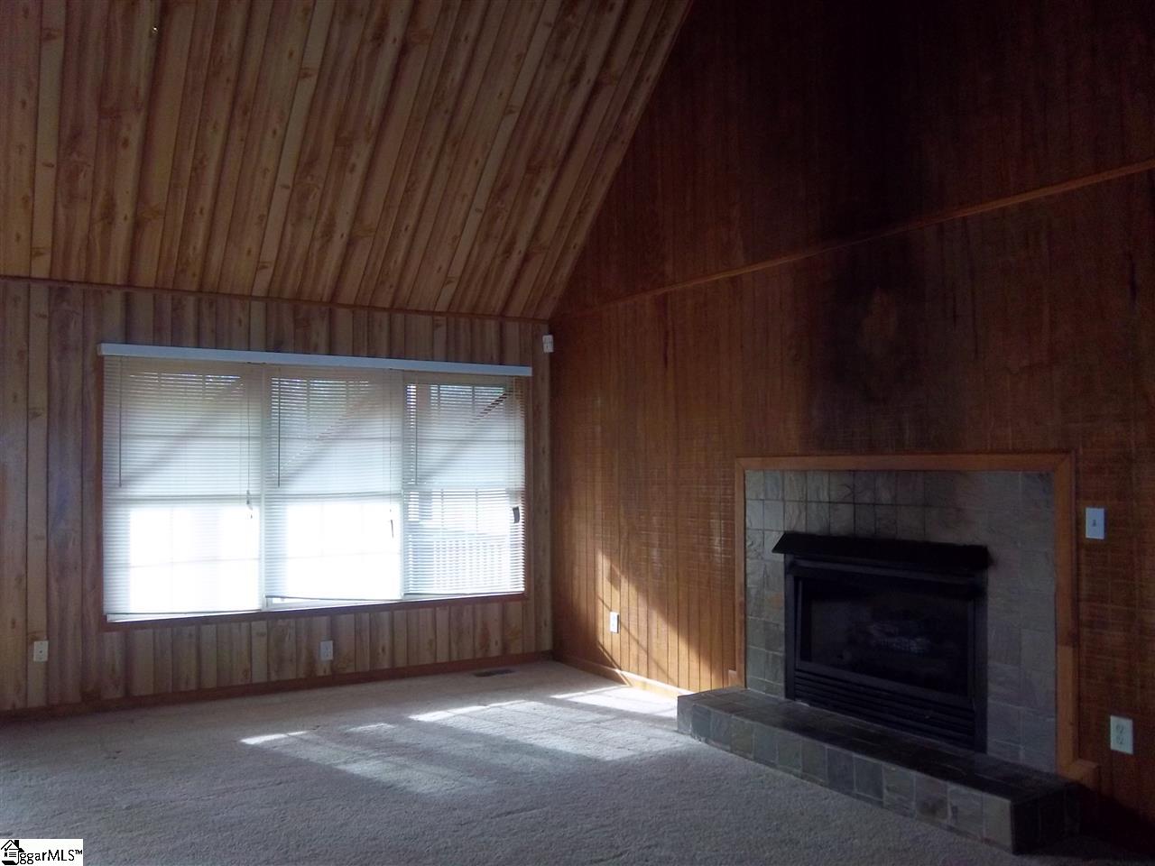 667 Freeman Bridge Road Marietta, SC 29661 - Photo 6 of 19