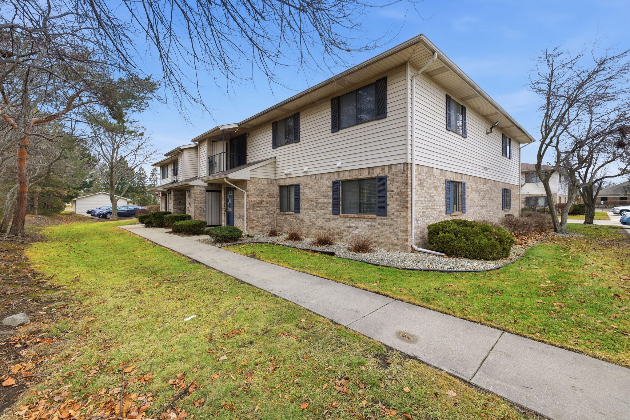 3936 81st Street, Unit 3D Kenosha, WI 53142 - Photo 3 of 18 3-web-or-mls-r5__7033 jacek cwik