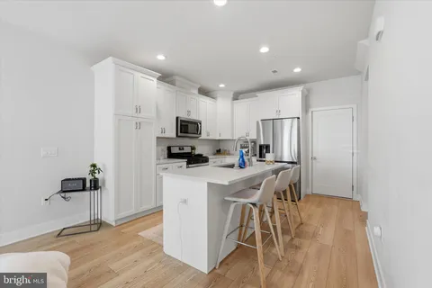 $564,900 | 2160 Northbank Place, Unit 166, Philadelphia, PA 19125