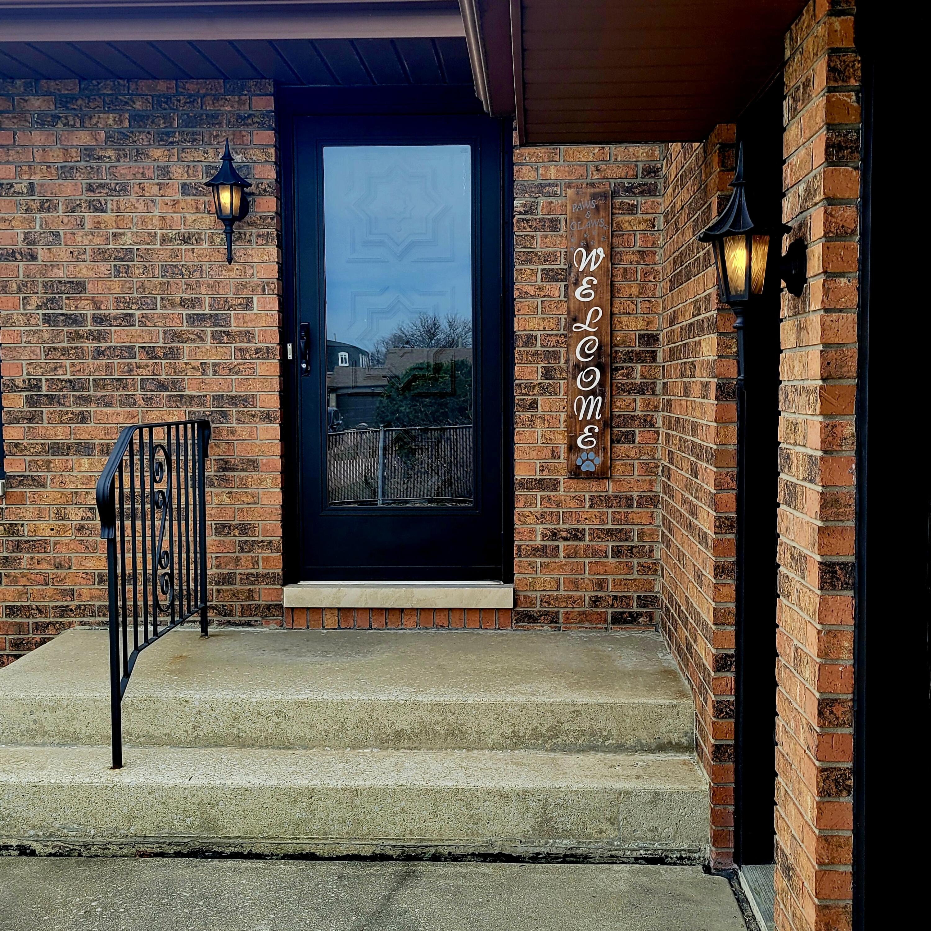 939 Devonshire Lane Dyer, IN 46311 - Photo 3 of 25