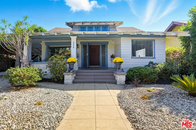 $1,159,888 | 2114 West 28th Street, Los Angeles, CA 90018