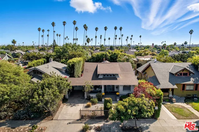 $1,159,888 | 2114 West 28th Street, Los Angeles, CA 90018