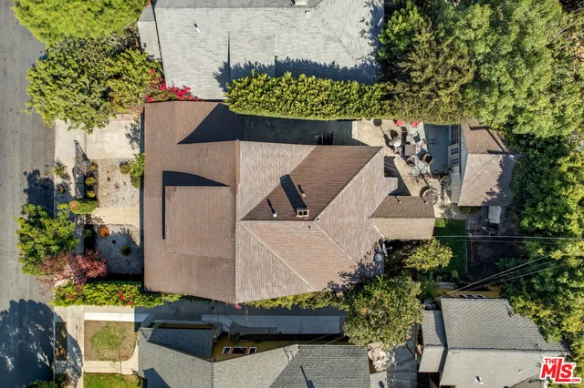 $1,159,888 | 2114 West 28th Street, Los Angeles, CA 90018