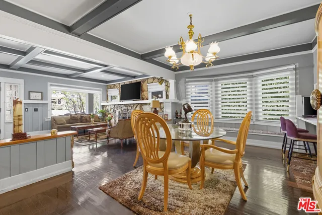 $1,159,888 | 2114 West 28th Street, Los Angeles, CA 90018