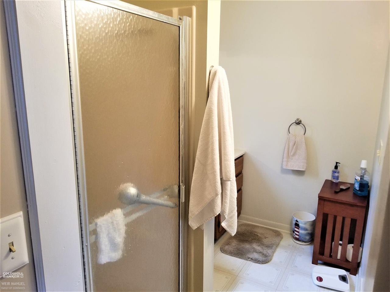 48625 Callens Road New Baltimore, MI 48047 - Photo 15 of 41