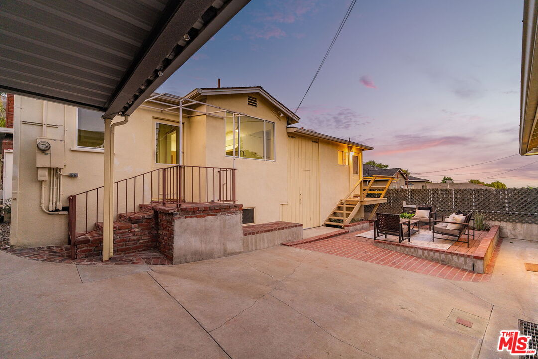3330 Paraiso Way La Crescenta, CA 91214 - Photo 27 of 38 a view of storage and utility room