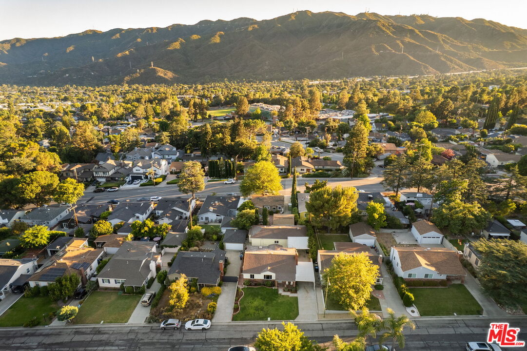 3330 Paraiso Way La Crescenta, CA 91214 - Photo 36 of 38 a view of city and mountain