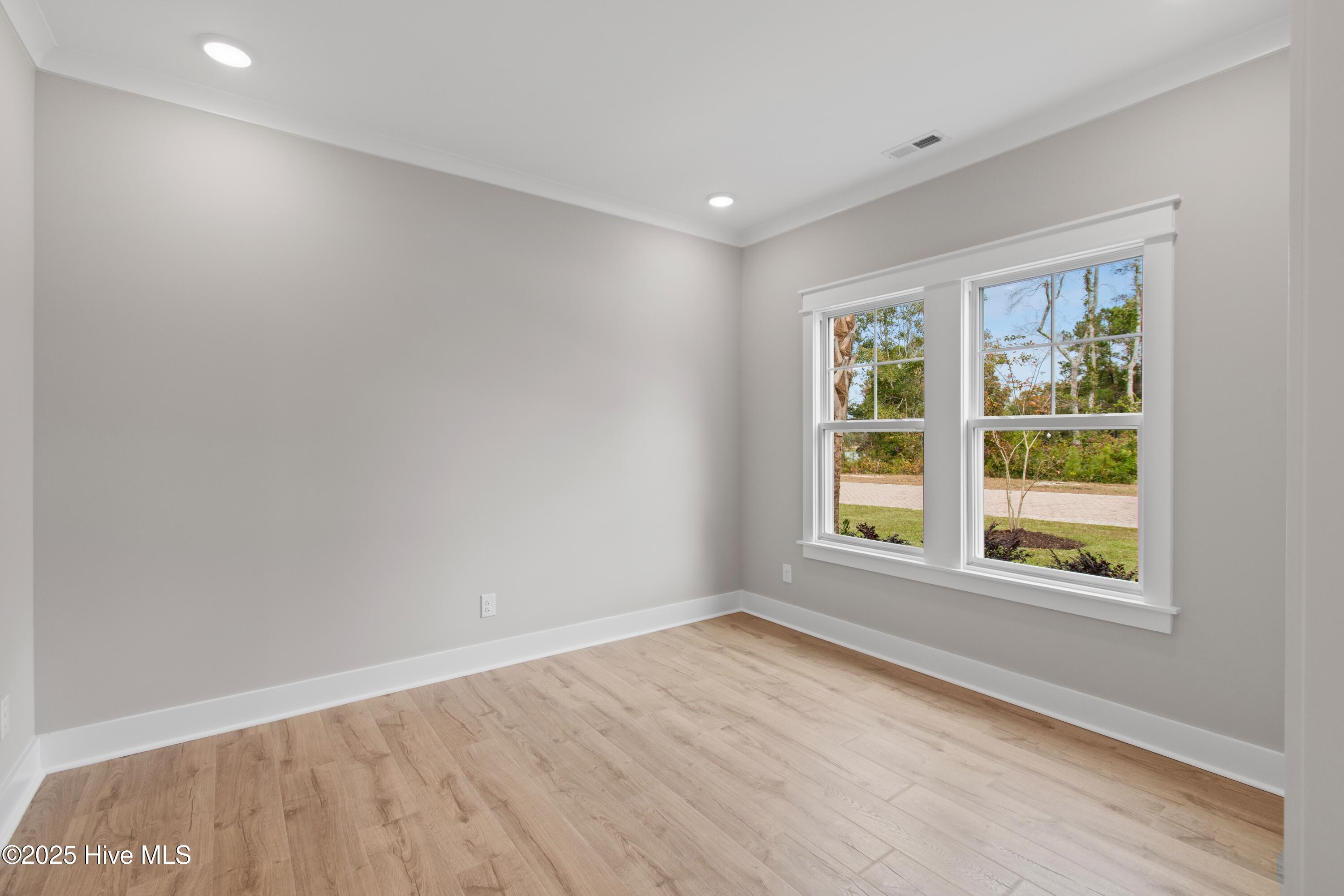 1644 Back Bay Drive Southwest, Unit L47 Shallotte, NC 28470 - Photo 24 of 53 Dining Room Off of entry and kitchen