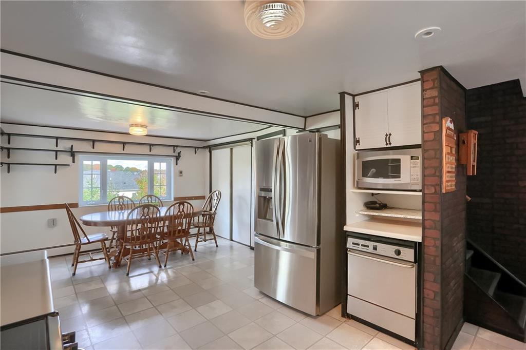 2066 Reis Run Road Pittsburgh, PA 15237 - Photo 13 of 25 Gallery Image 13