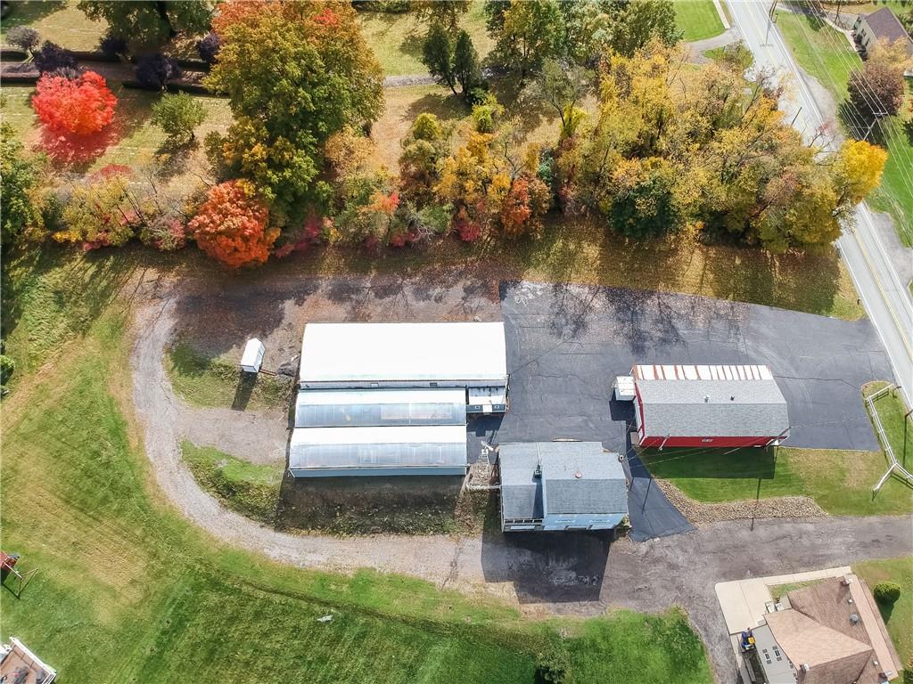 2066 Reis Run Road Pittsburgh, PA 15237 - Photo 2 of 25 Gallery Image 2