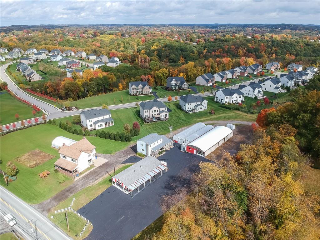 2066 Reis Run Road Pittsburgh, PA 15237 - Photo 3 of 25 Gallery Image 3