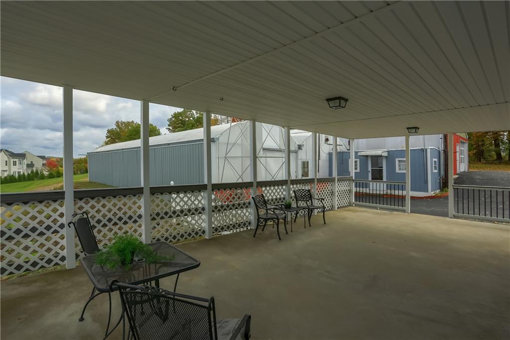 2066 Reis Run Road Pittsburgh, PA 15237 - Photo 10 of 25 Gallery Image 10
