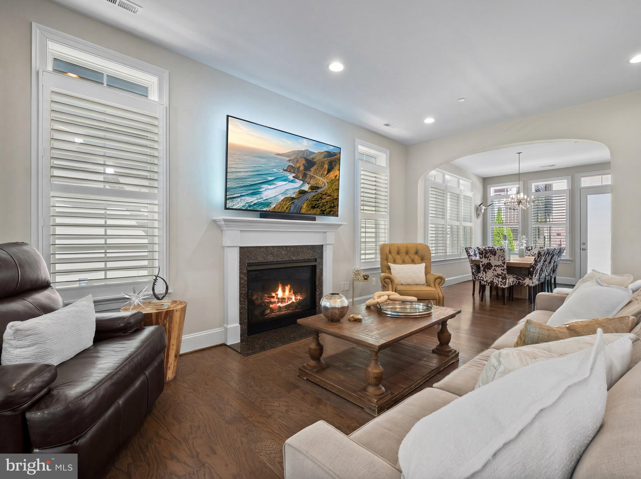 311 Strummer Lane Gaithersburg, MD 20878 - Photo 15 of 72 Family Room