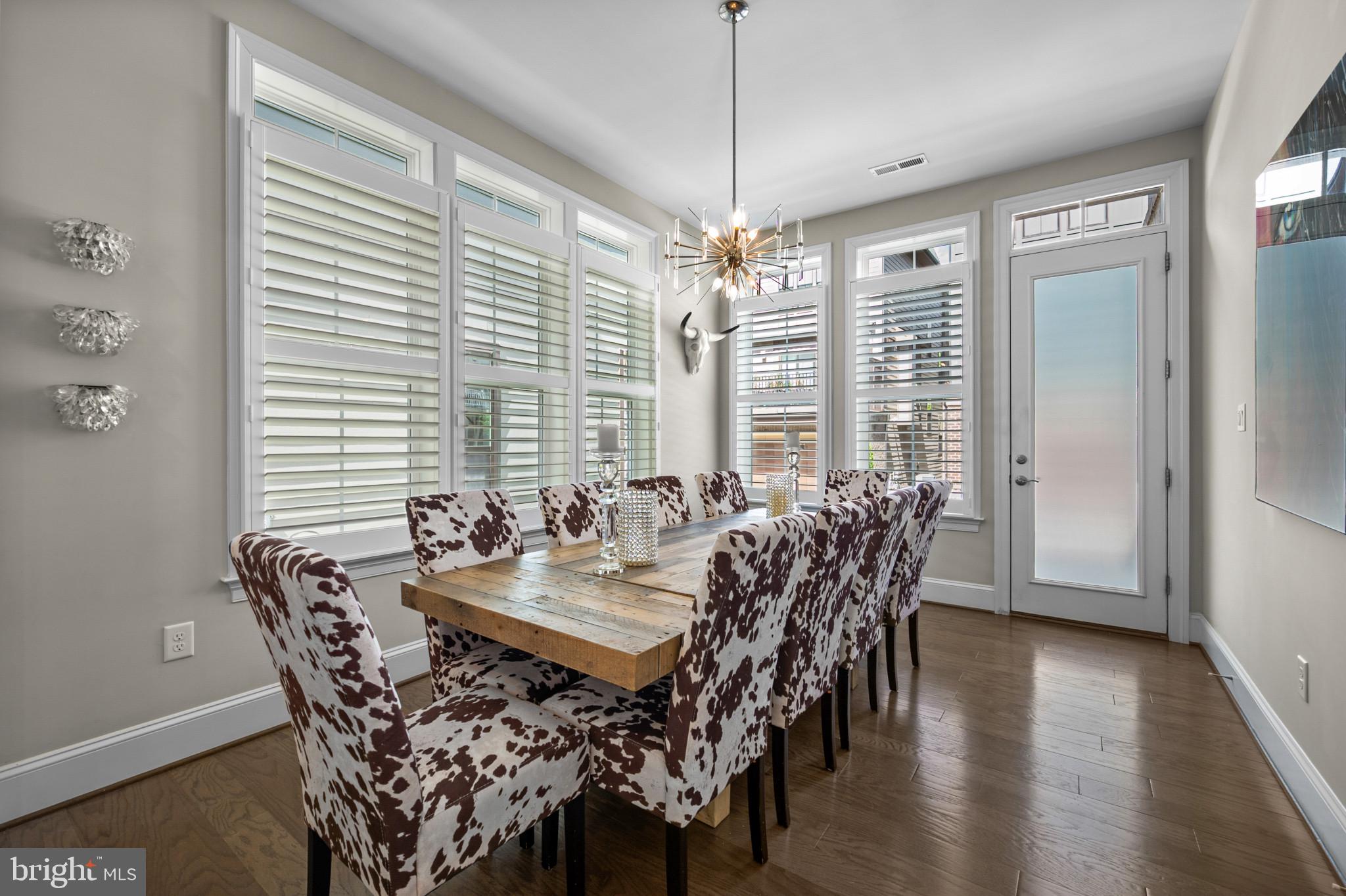 311 Strummer Lane Gaithersburg, MD 20878 - Photo 16 of 72 Dining Room Seats 10 or More