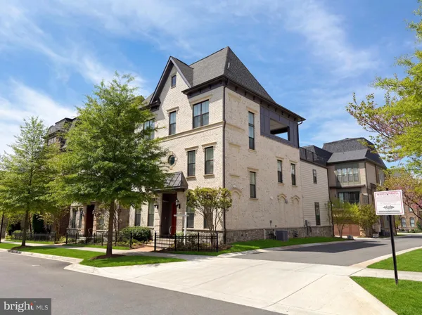 $1,690,000 | 311 Strummer Lane, Gaithersburg, MD 20878