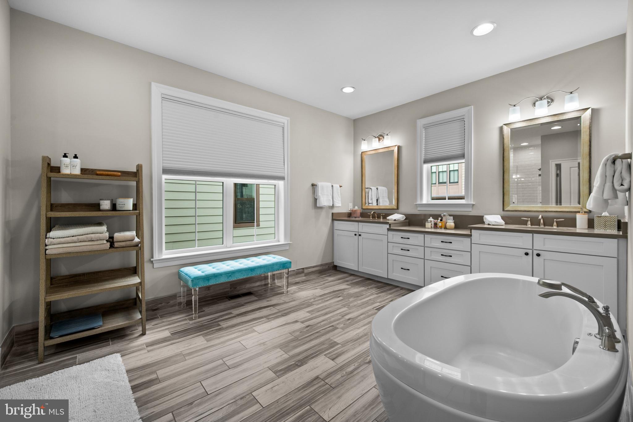 311 Strummer Lane Gaithersburg, MD 20878 - Photo 22 of 72 Primary Spa-Inspired Bathroom