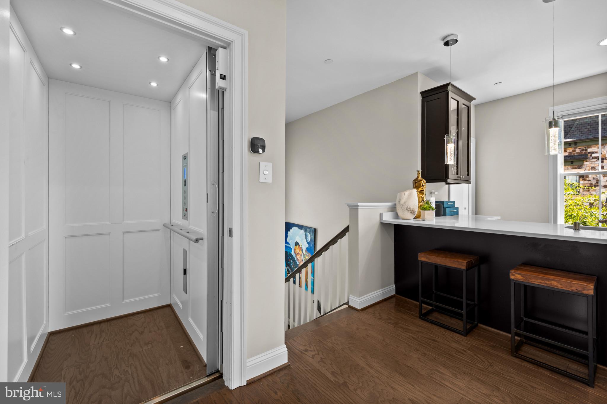 311 Strummer Lane Gaithersburg, MD 20878 - Photo 38 of 72 Elevator to All Levels