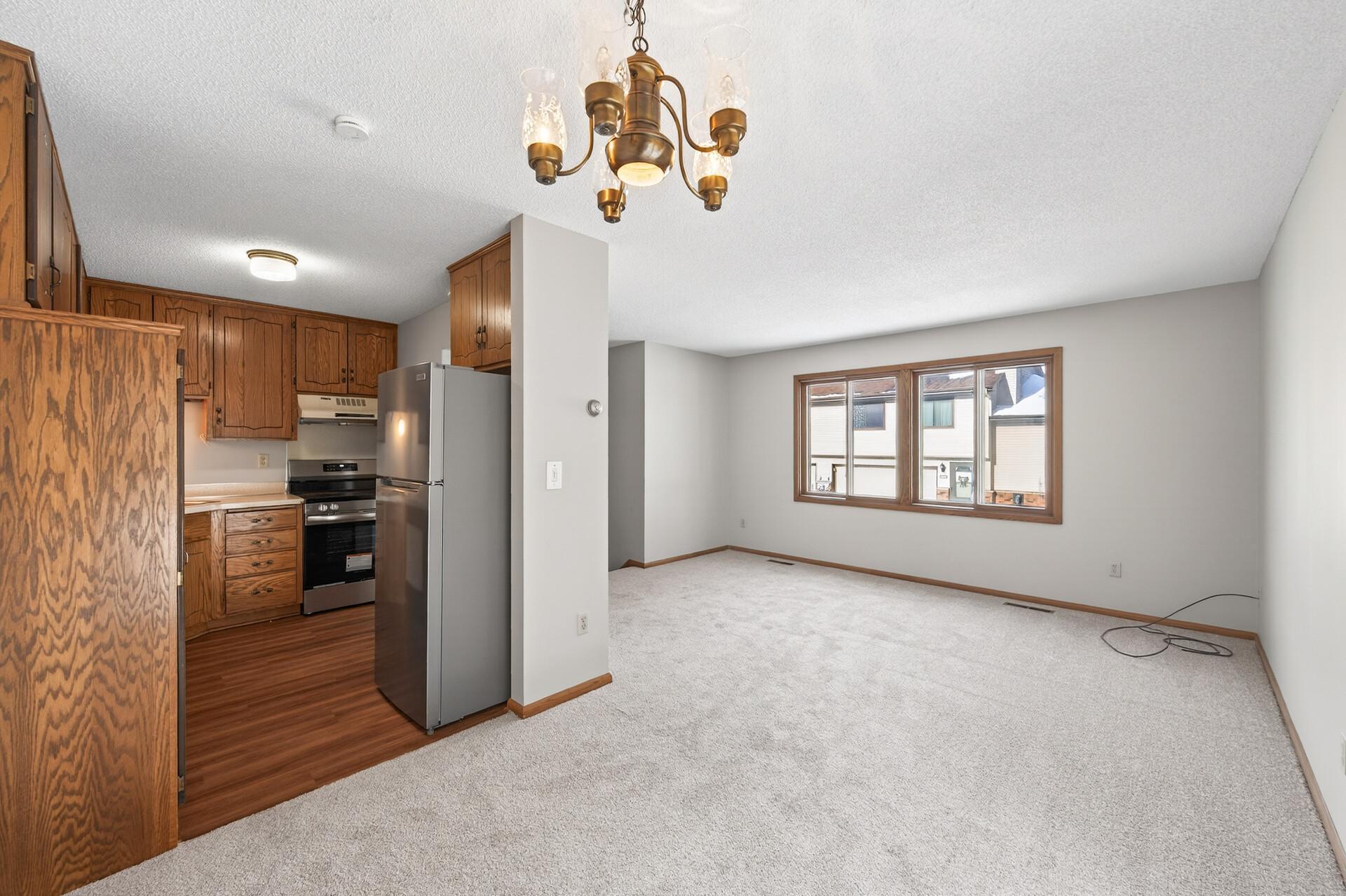 8562 South Maplebrook Circle Brooklyn Park, MN 55445 - Photo 11 of 39