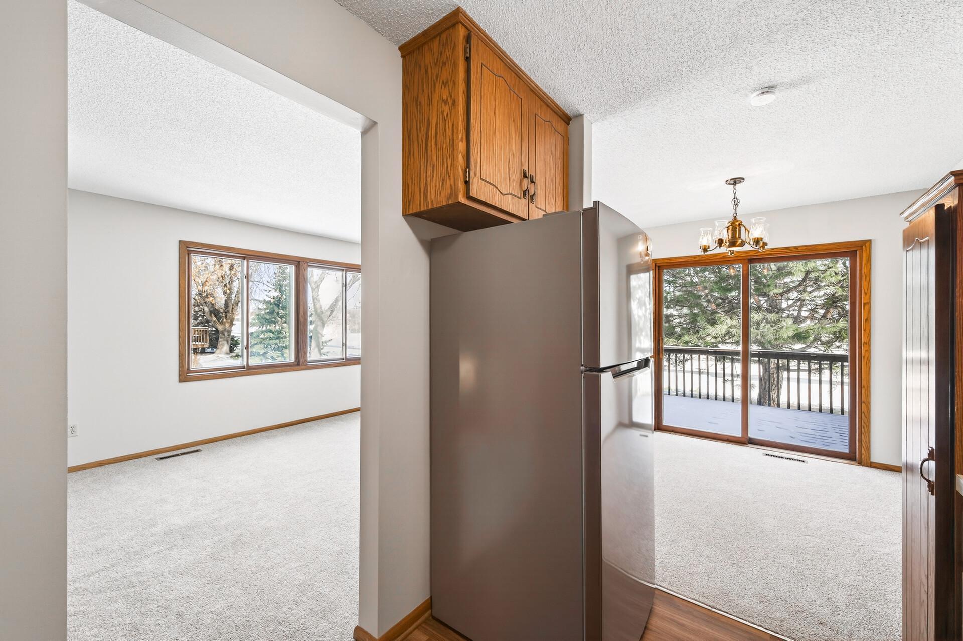 8562 South Maplebrook Circle Brooklyn Park, MN 55445 - Photo 14 of 39