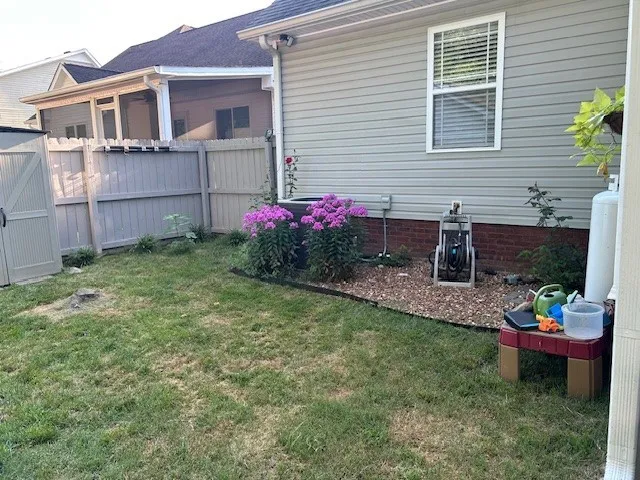 $2,400 | 553 Parkvue Village Way, Clarksville, TN 37043