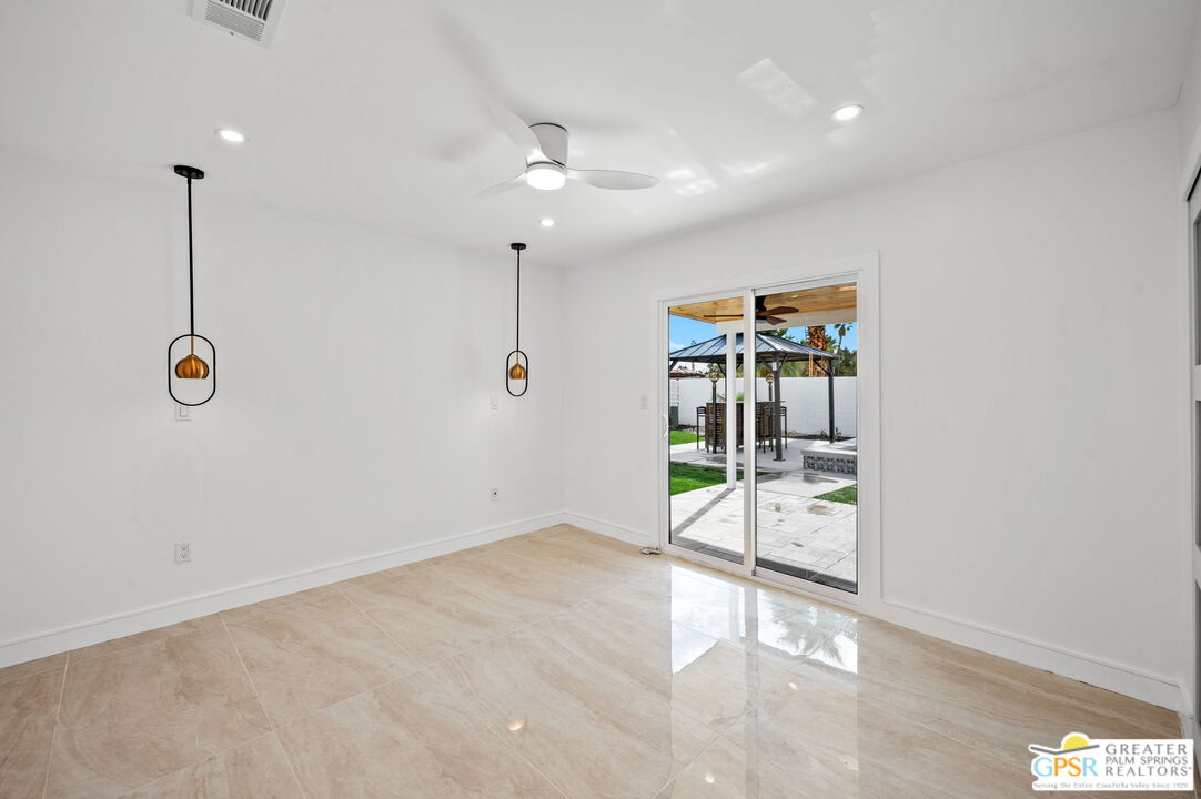 2435 Wayne Road Palm Springs, CA 92262 - Photo 13 of 34