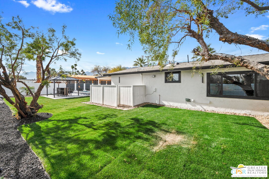 2435 Wayne Road Palm Springs, CA 92262 - Photo 20 of 34