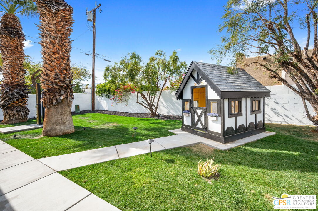 2435 Wayne Road Palm Springs, CA 92262 - Photo 25 of 34