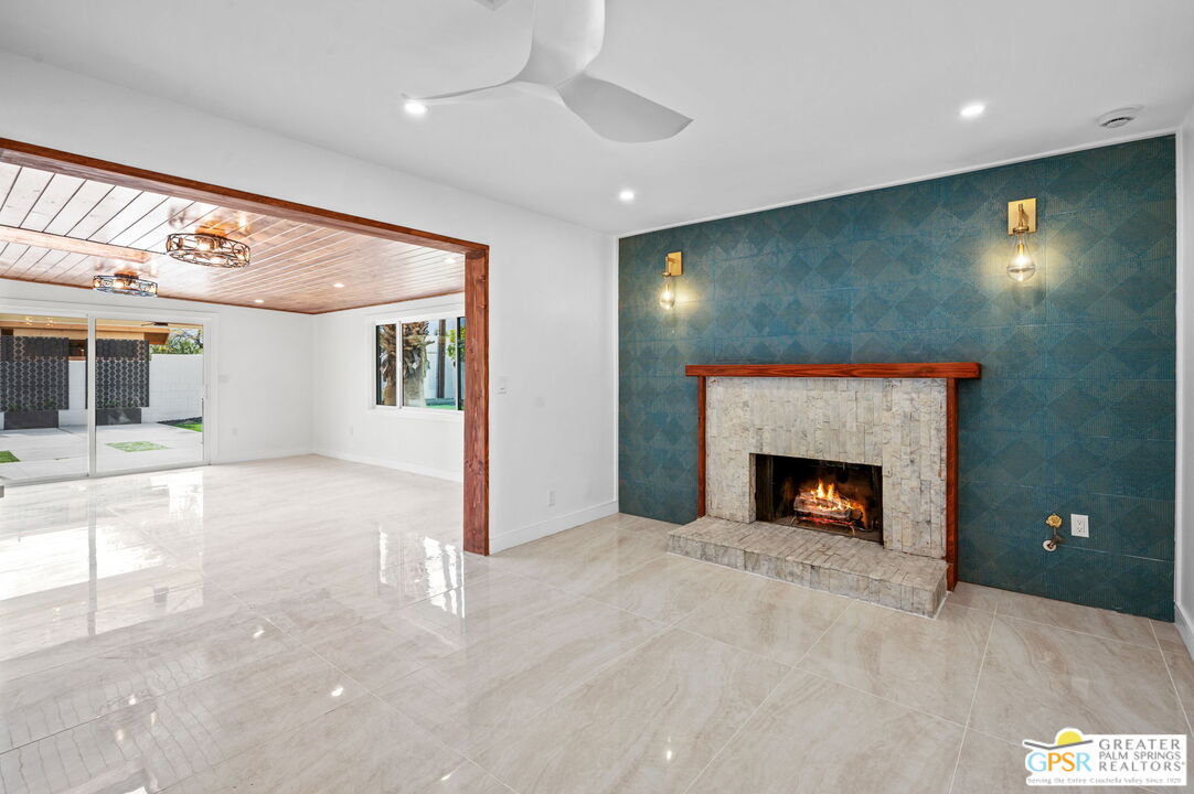 2435 Wayne Road Palm Springs, CA 92262 - Photo 6 of 34