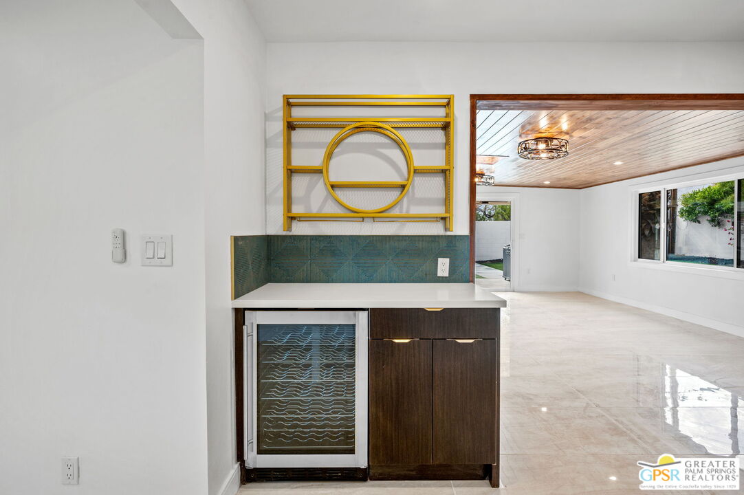 2435 Wayne Road Palm Springs, CA 92262 - Photo 10 of 34