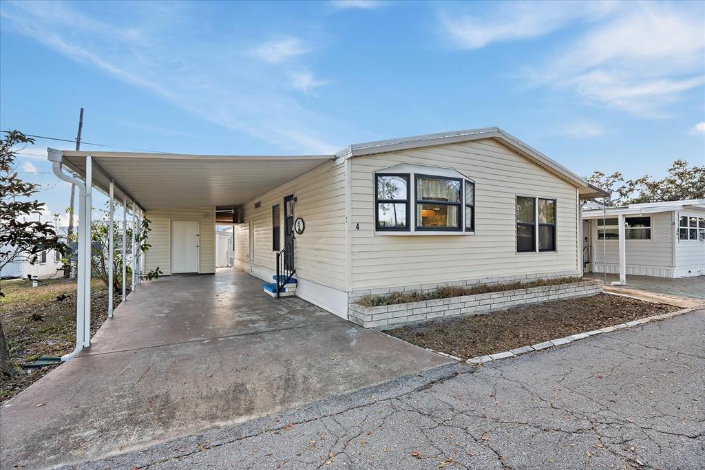 4 Tennessee Street Palmetto, FL 34221 - Photo 2 of 25