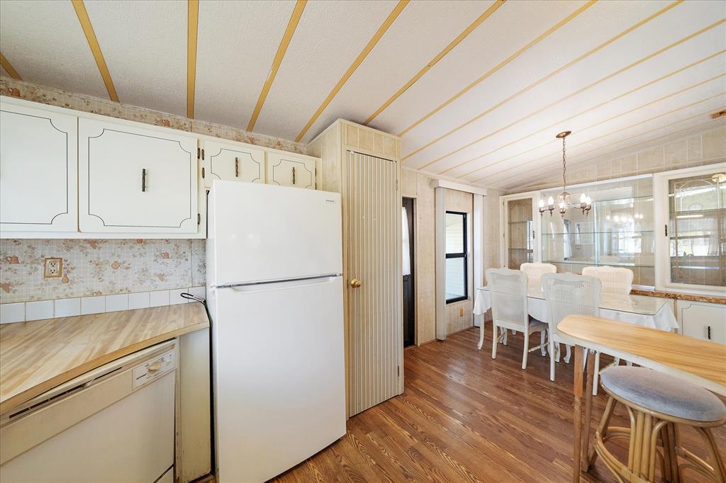 4 Tennessee Street Palmetto, FL 34221 - Photo 9 of 25