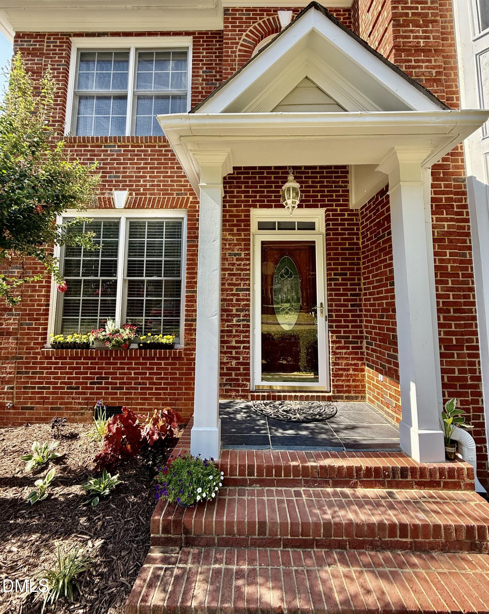 2 Waterview Court Durham, NC 27703 - Photo 4 of 50 IMG_9423